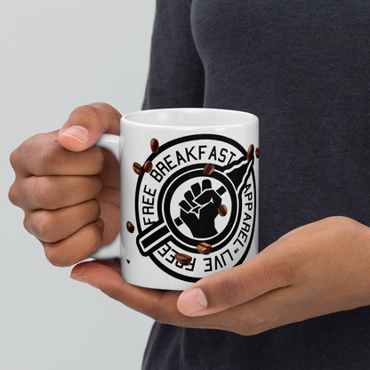 Caneca com o logotipo LIVE FREE